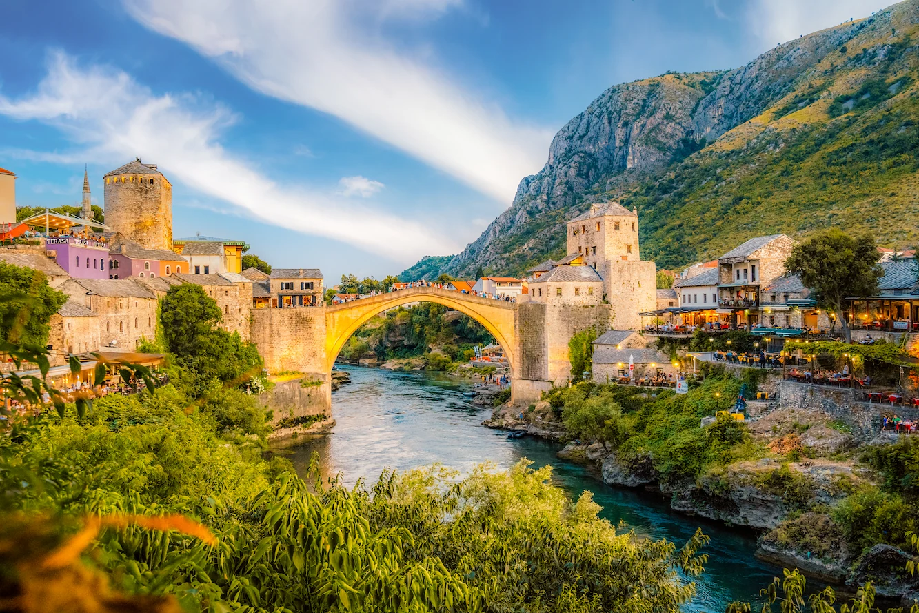 Booking & Tourism